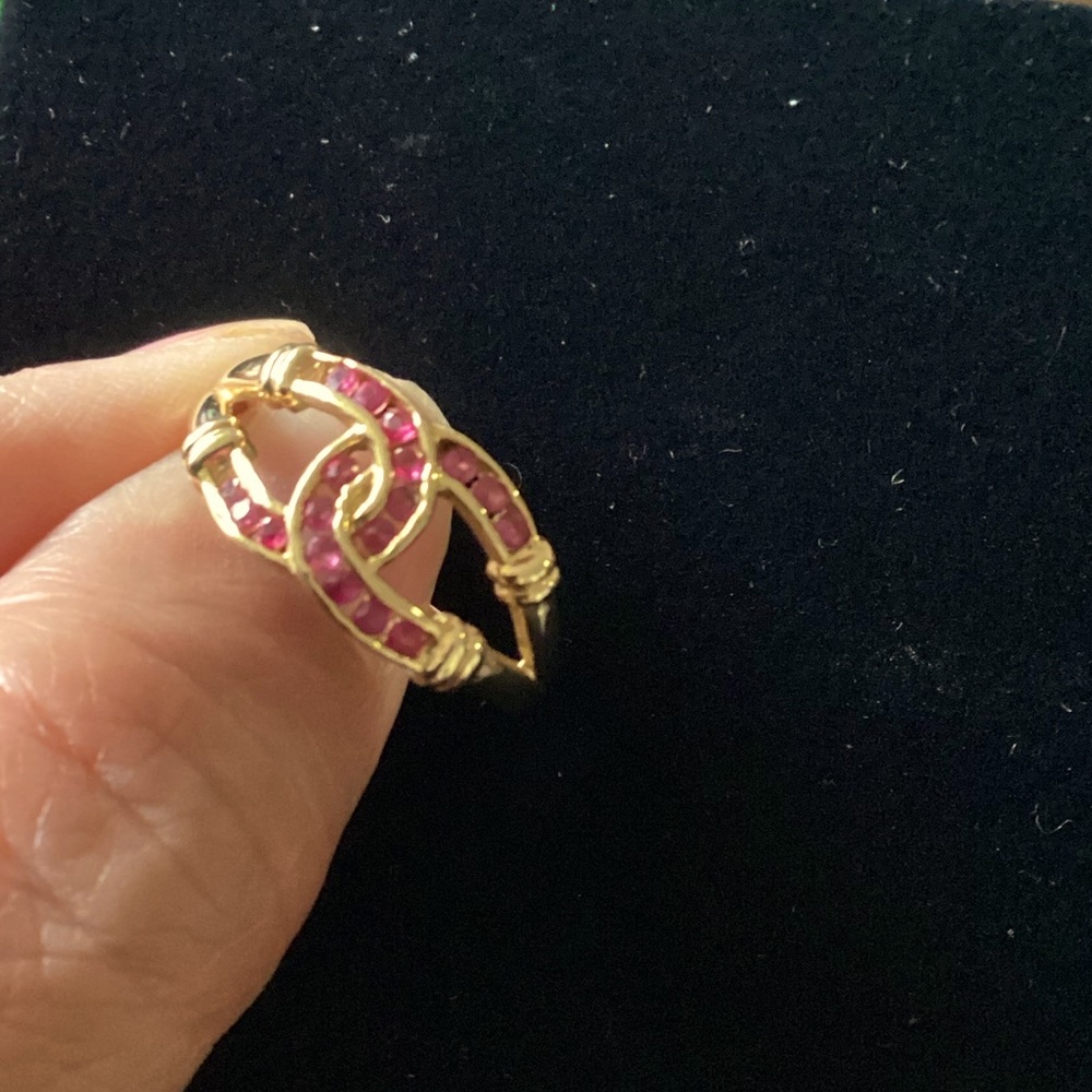 18K Ruby 0.20 Carat in CC Design